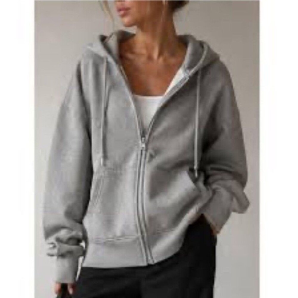 Aritzia Tna Cozy Sweatfleece Zip Hoodie M Gray Oversized Quiet Luxury Lounge